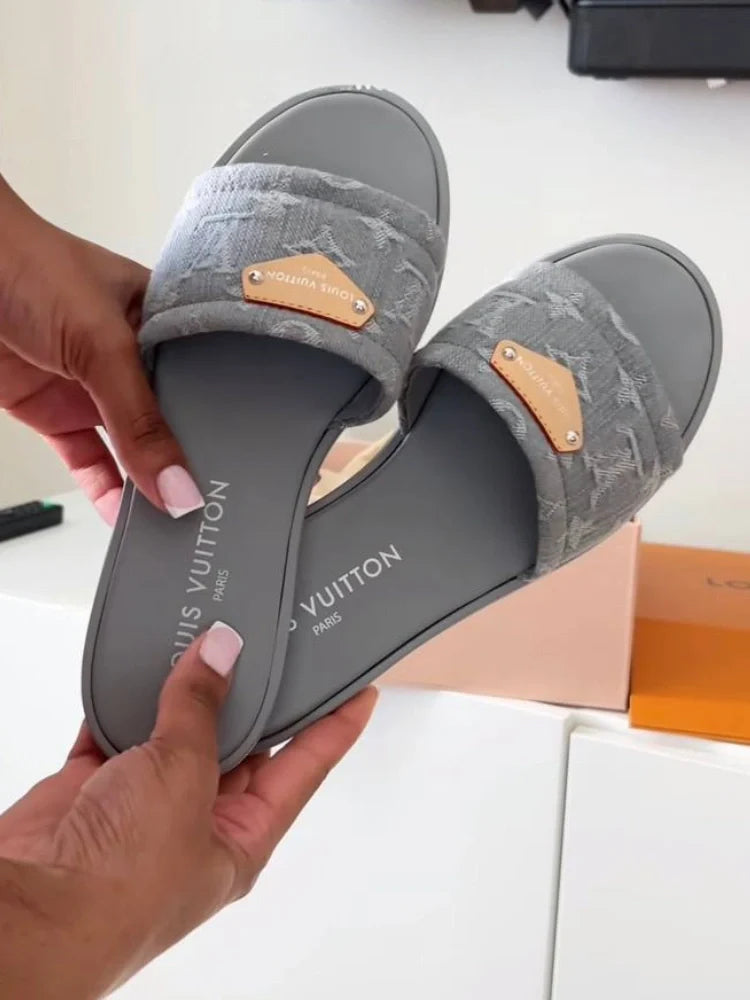LILY FLAT MULE